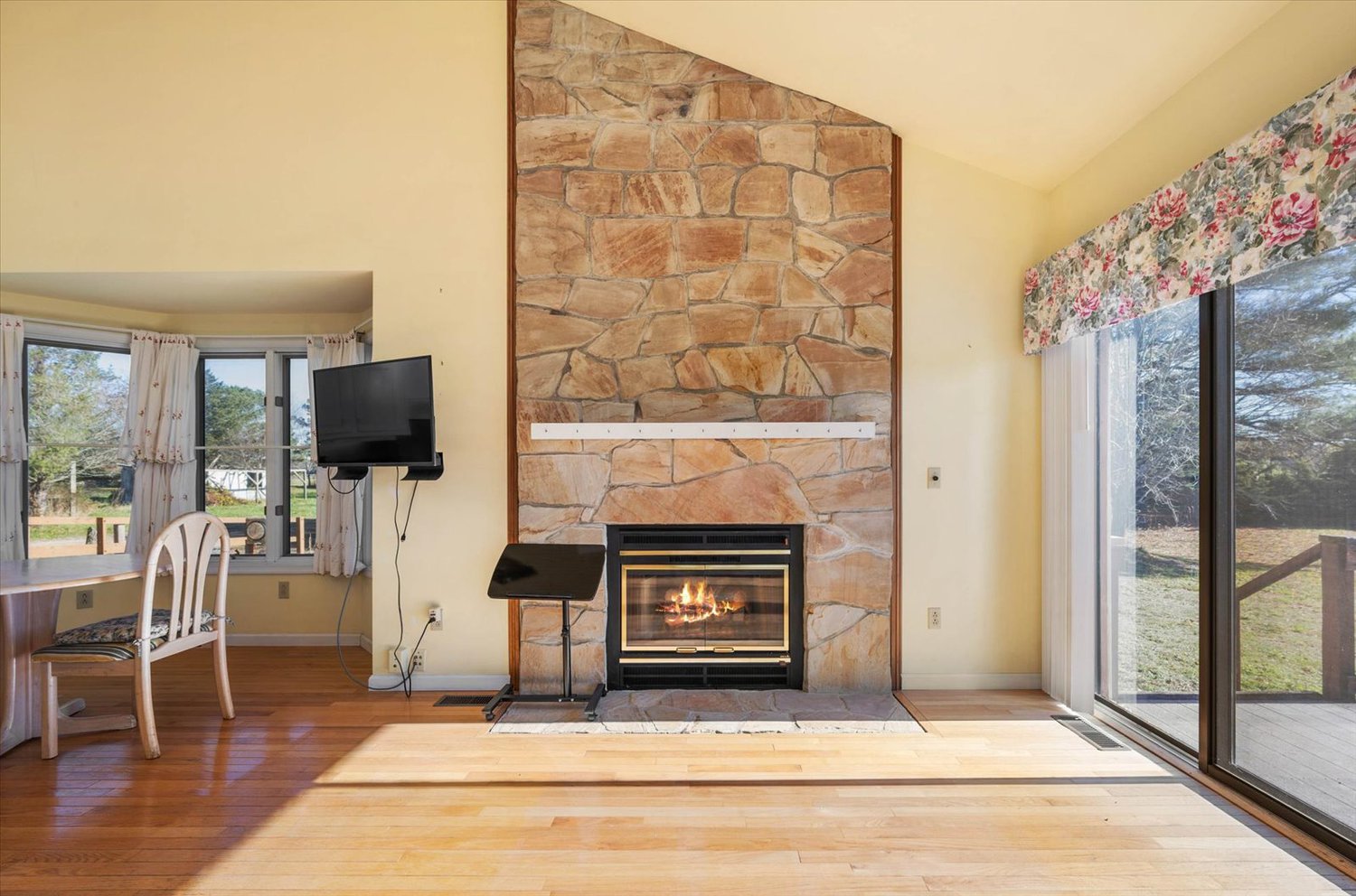 City Real Estate 758 Cedar Hall Rd.