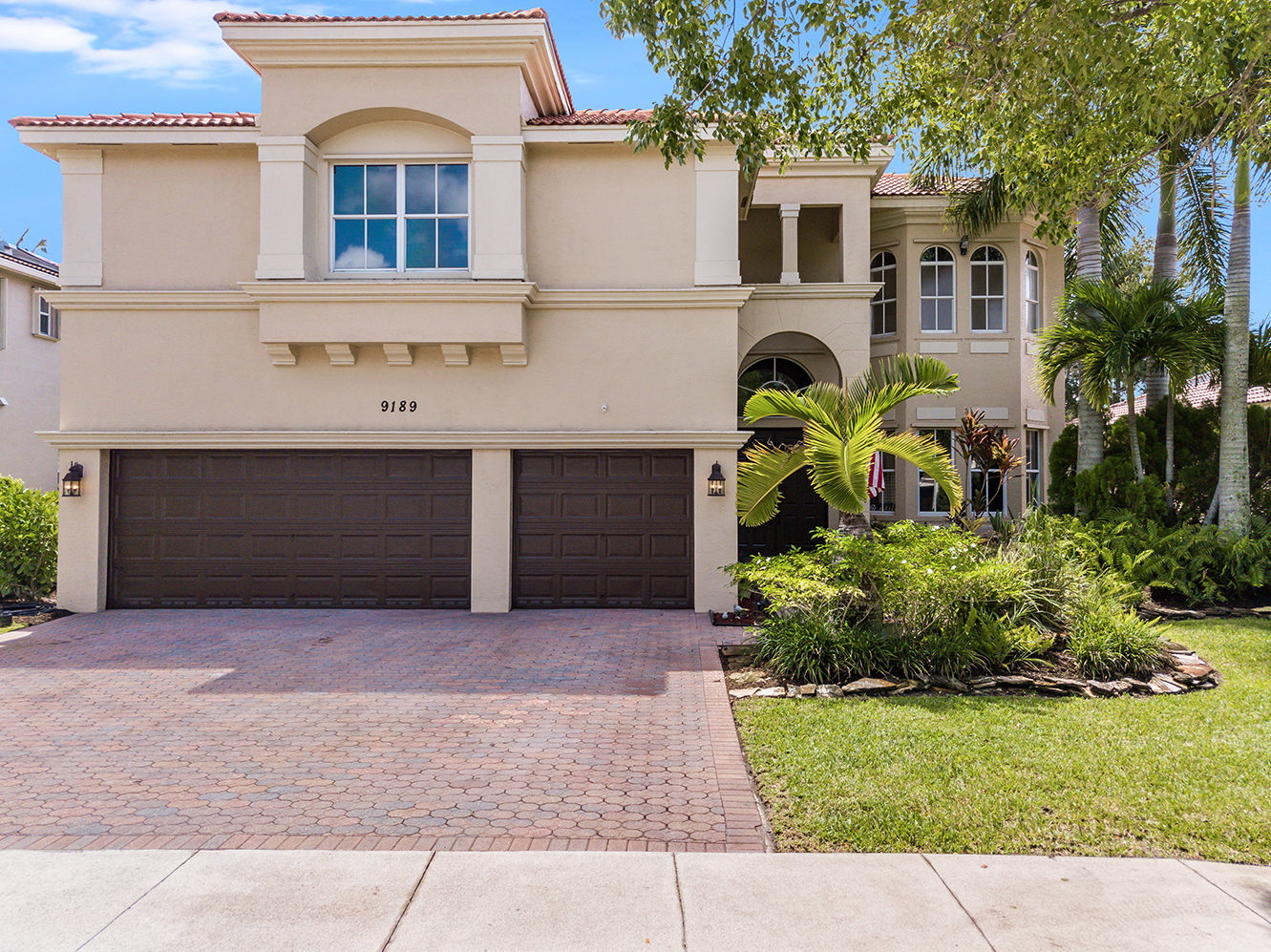 Home for Sale at 9189 Delemar Court, Wellington, FL 33414 Full Details