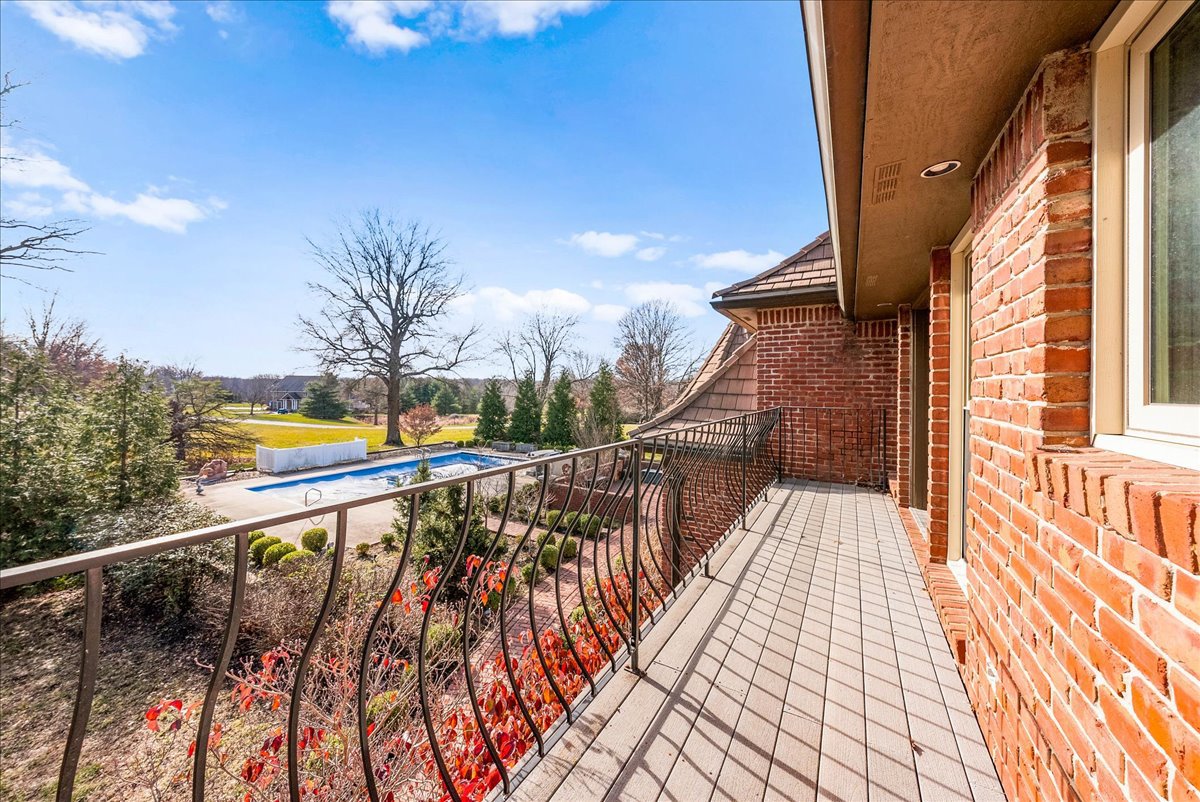 Home for Sale at 27005 E Colbern Rd. Lee's Summit, MO 64086 Full Details