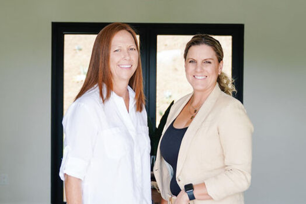 Team Carrie & Charisse