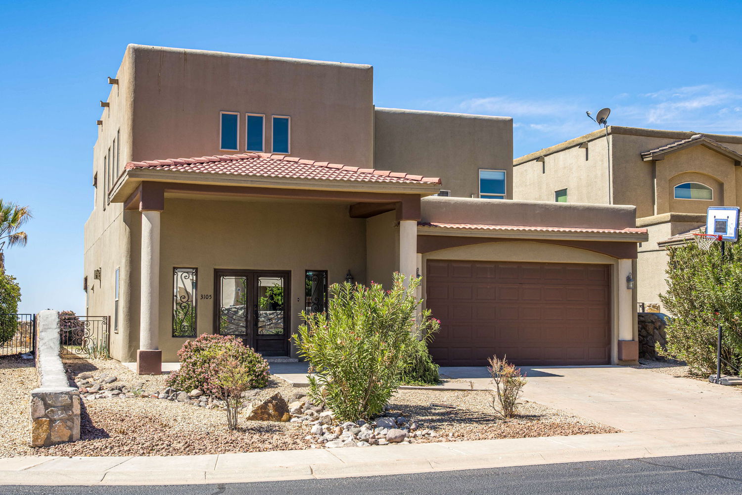 2611_7931_property_1-web-or-mls-snappin-homes-rioarriza3105-1-20250423094717.jpg