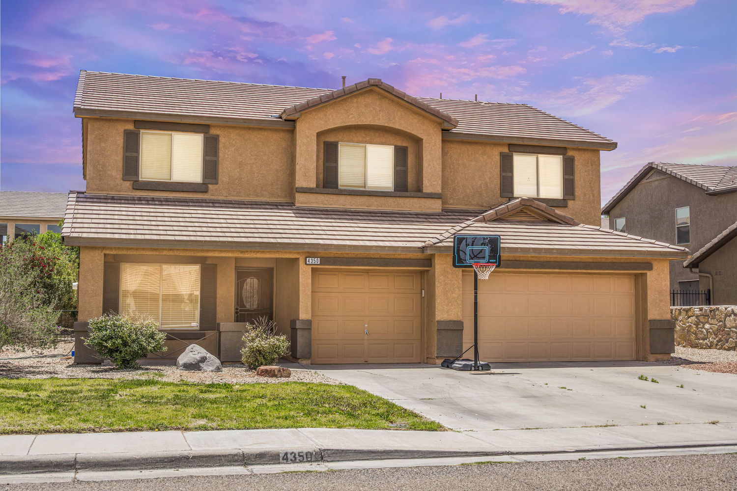 2611_8126_property_38-web-or-mls-snappin-homes-kachinacanyon4350-38-20250528014515.jpg