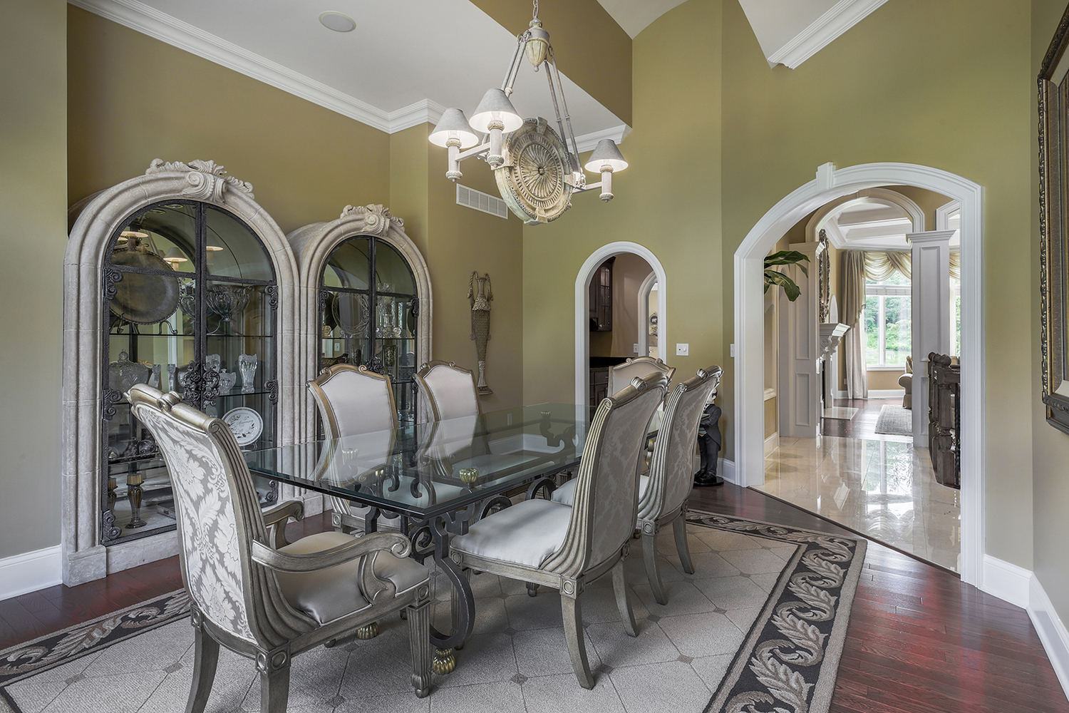 Home for Sale at 13038 Tapawingo Pl, Sunset Hills, MO 63127 Full Details