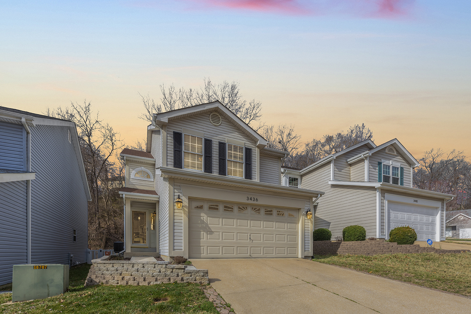 Home for Sale at 3436 Charleston Place Ct, Manchester 63088 Full Details