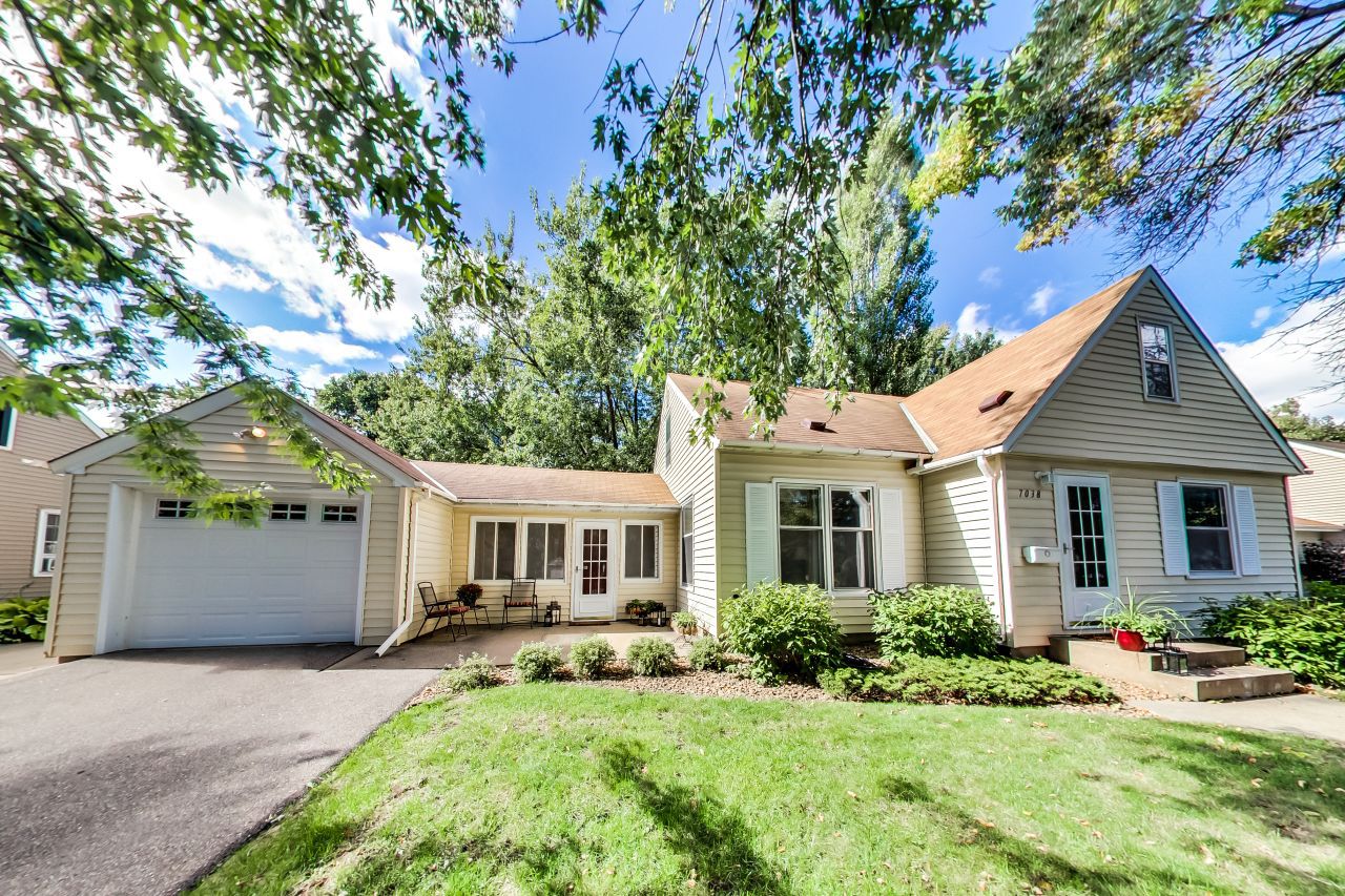 7038 Second Ave. South Richfield, MN 55423