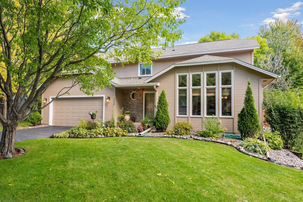 4620 Quantico Ln N Plymouth, MN 55446