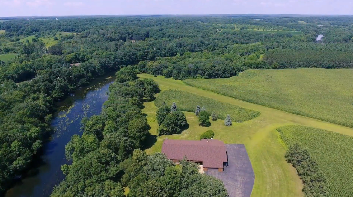 1 Hwy 65 Star Prairie, WI 54026