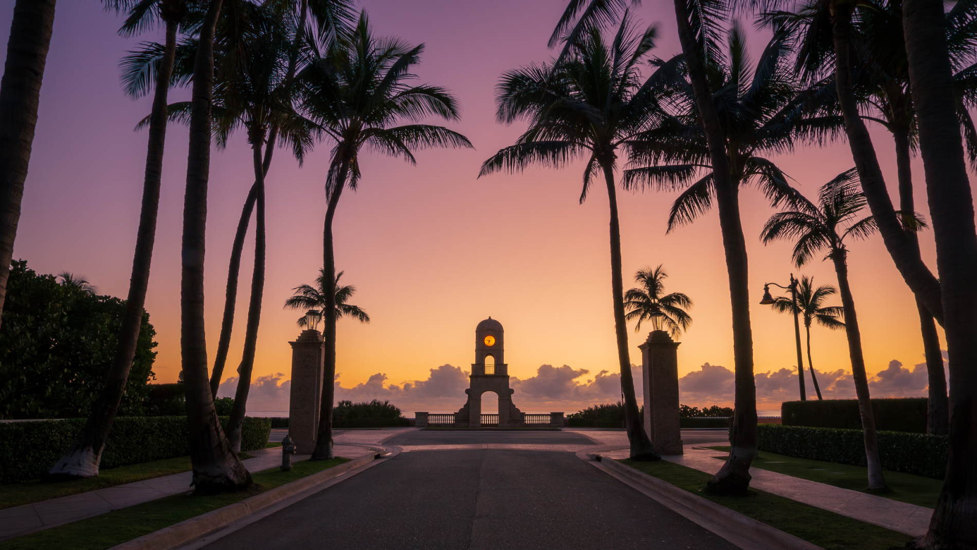 SYMPHONY LIVING In JUPITER FLORIDA - 6067 Hero Istock 2149114381 2 20250303024601 